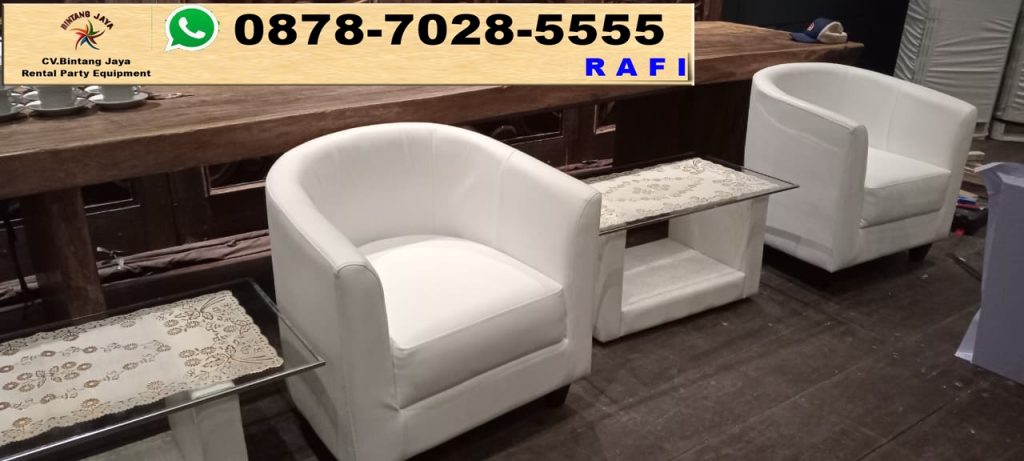 Rental Sofa Oval Dan Barstool Putih Jakarta