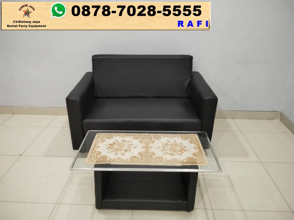Sewa Sofa double Hitam Dan Meja Vip Kaca Area Jakarta