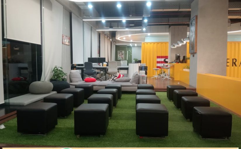 Jasa Sewa Kursi Puff Kotak Warna Hitam Jakarta