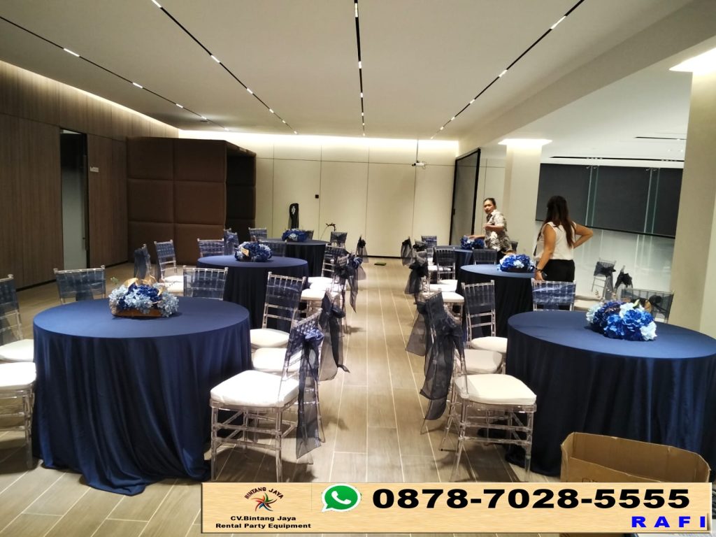 Jasa sewa Meja Bulat Cover Tebar Hitam Plus Kursi Acrylic Bandung