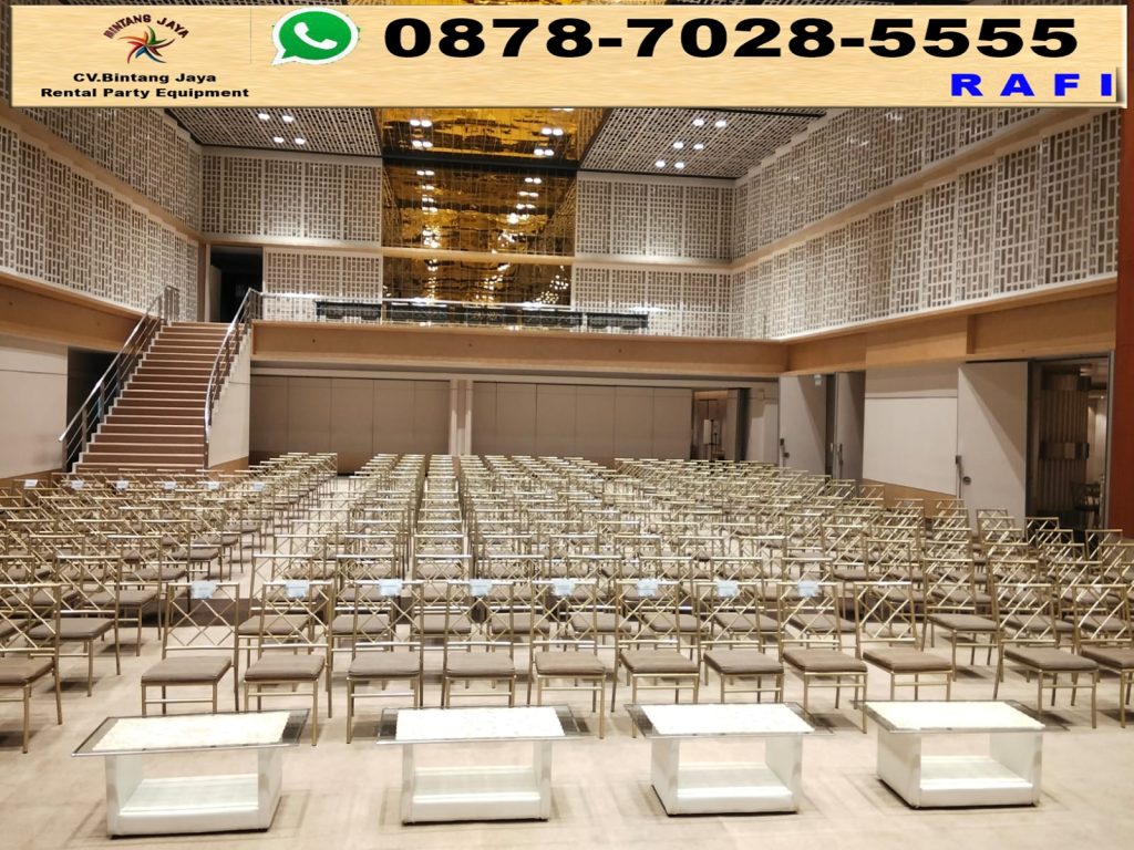 Sewa Kursi VIP Tiffany Dan Tiang Pembatas Area Jakarta