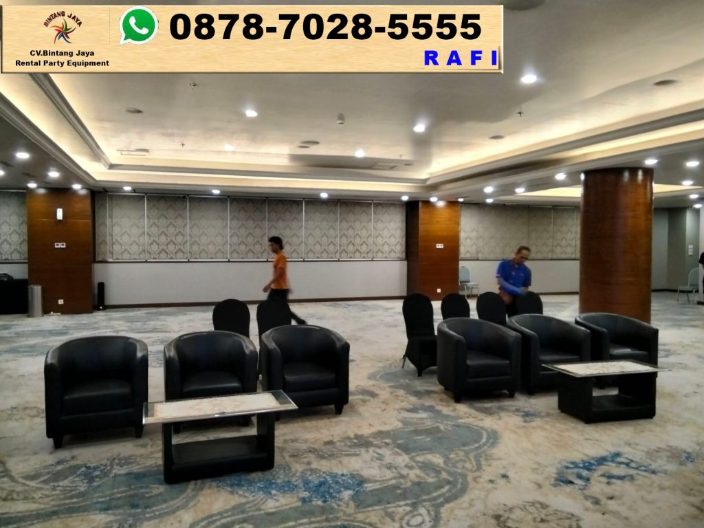 Sewa Sofa oval Warna Hitam Event Hk Tower Jakarta