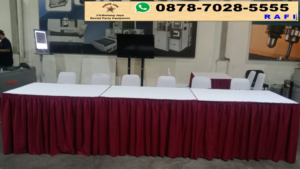 Rental Meja Kotak Taplak Merah Putih Jakarta 0878-7028-5555