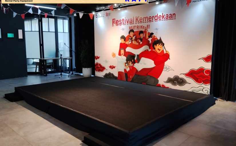 Sewa Panggung Cover Karpet Hitam Event PERTAMINA Jakarta