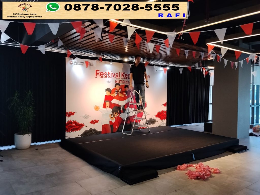 Sewa Panggung Cover Karpet Hitam Event PERTAMINA Jakarta
