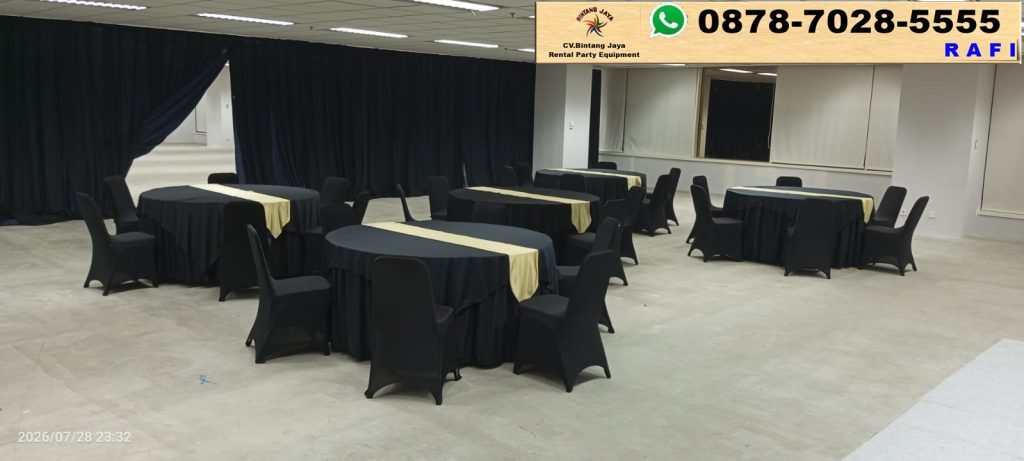 Sewa Sarung Kursi & Taplak Meja hitam Event Tower Monas Jakarta