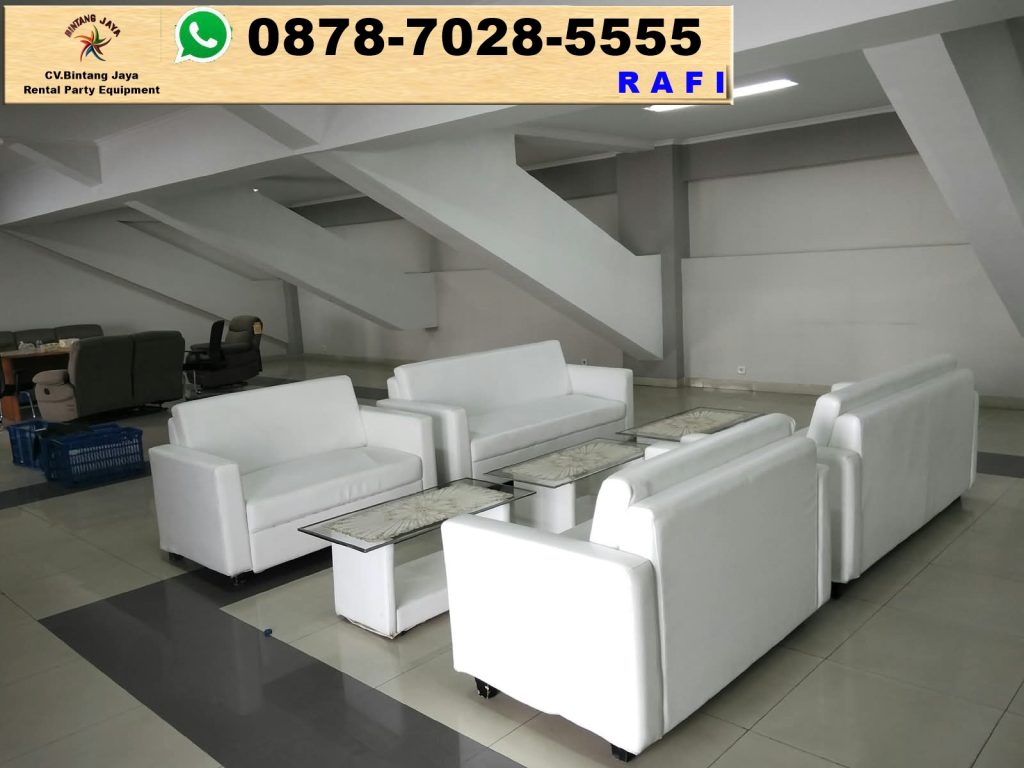 Sewa Sofa Double Putih Stadion Patriot Bekasi 0878-7028-5555