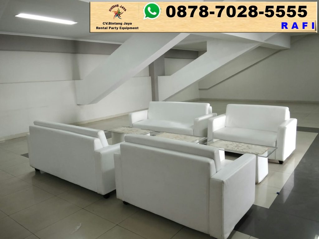 Sewa Sofa Double Putih Stadion Patriot Bekasi 0878-7028-5555
